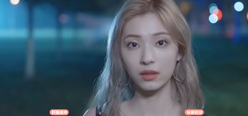 完蛋我被美女包围了